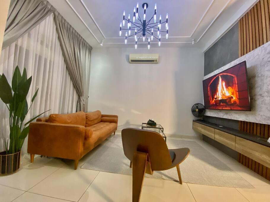 Luxury 2-Storey Terrace House Near Ioi City Mall Putrajaya Buitenkant foto