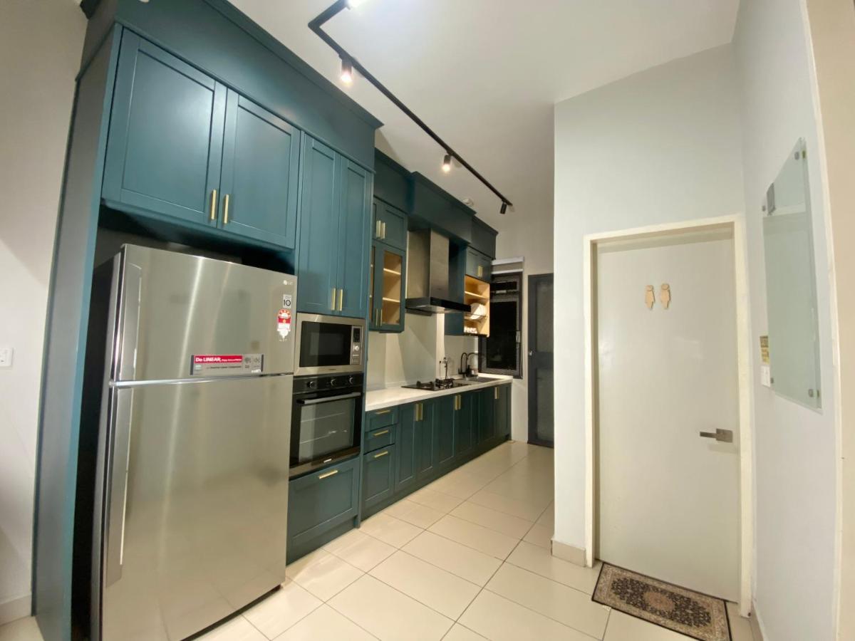 Luxury 2-Storey Terrace House Near Ioi City Mall Putrajaya Buitenkant foto