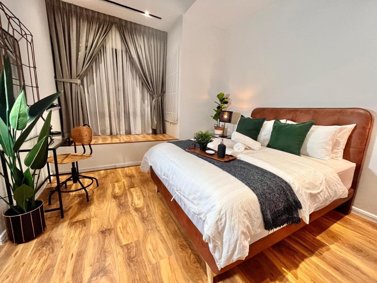 Luxury 2-Storey Terrace House Near Ioi City Mall Putrajaya Buitenkant foto